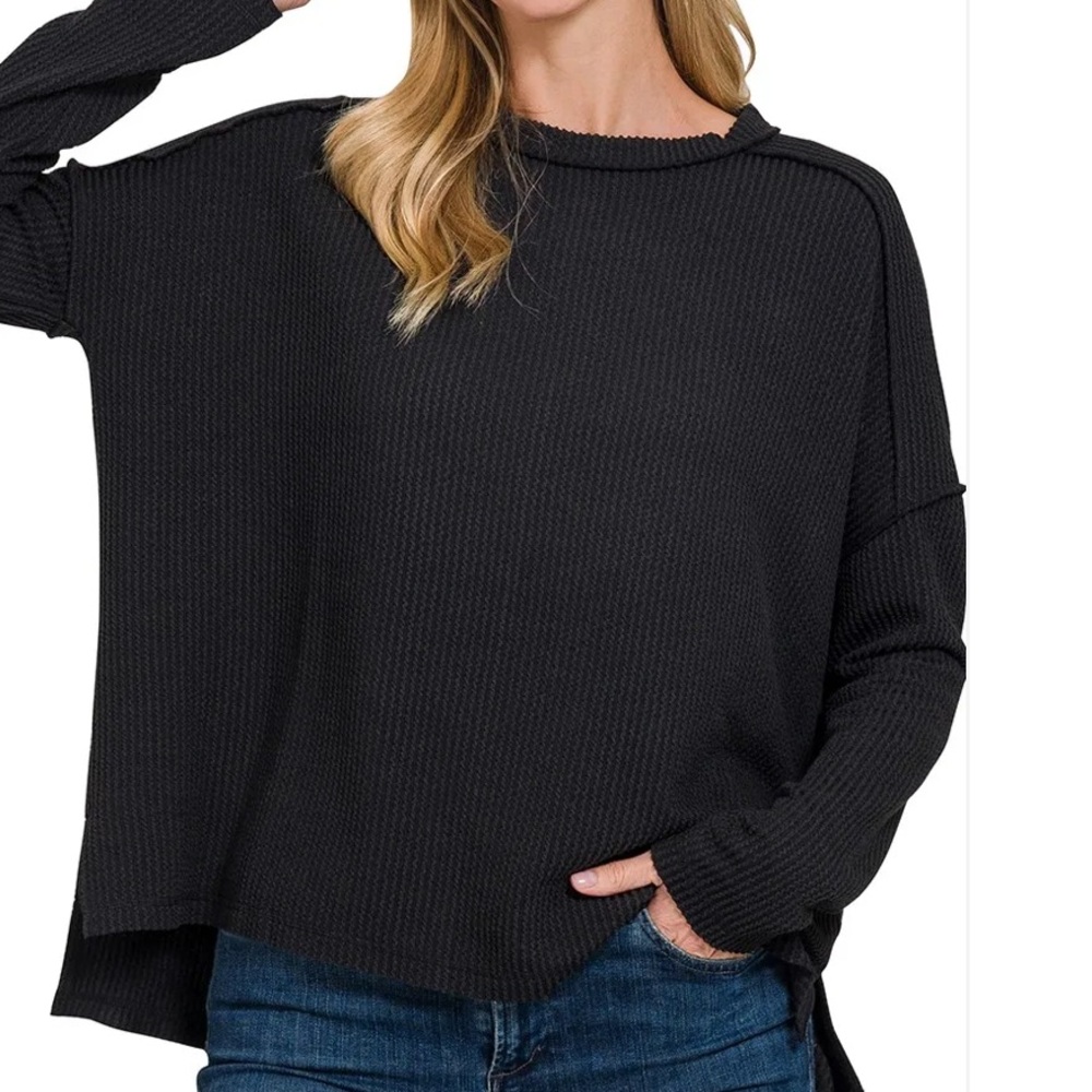 NWOT🖤Zenana Exposed Seam Long Sleeve Rib Knit Top S/M black